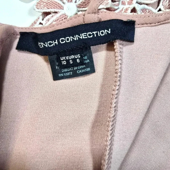 French Connection Floral eyelet Lace Overlay mini Dress Pink Size 6 off shoulder - Picture 5 of 16